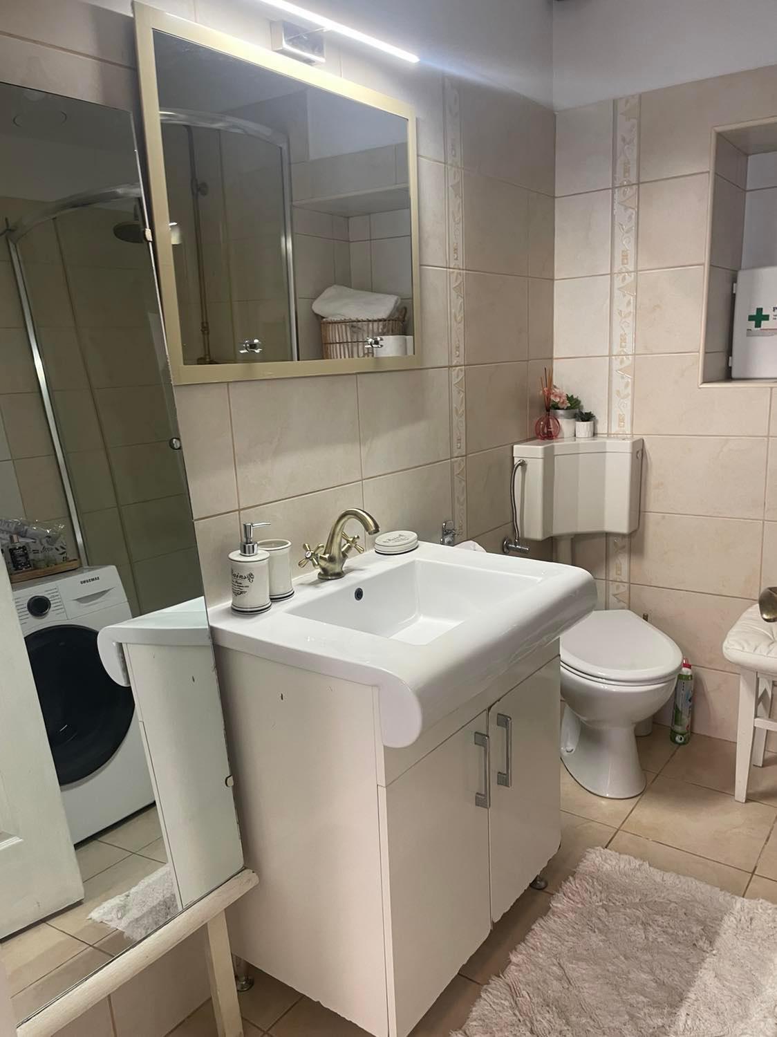 Valentina'S Apartment In City Center Брашов Экстерьер фото